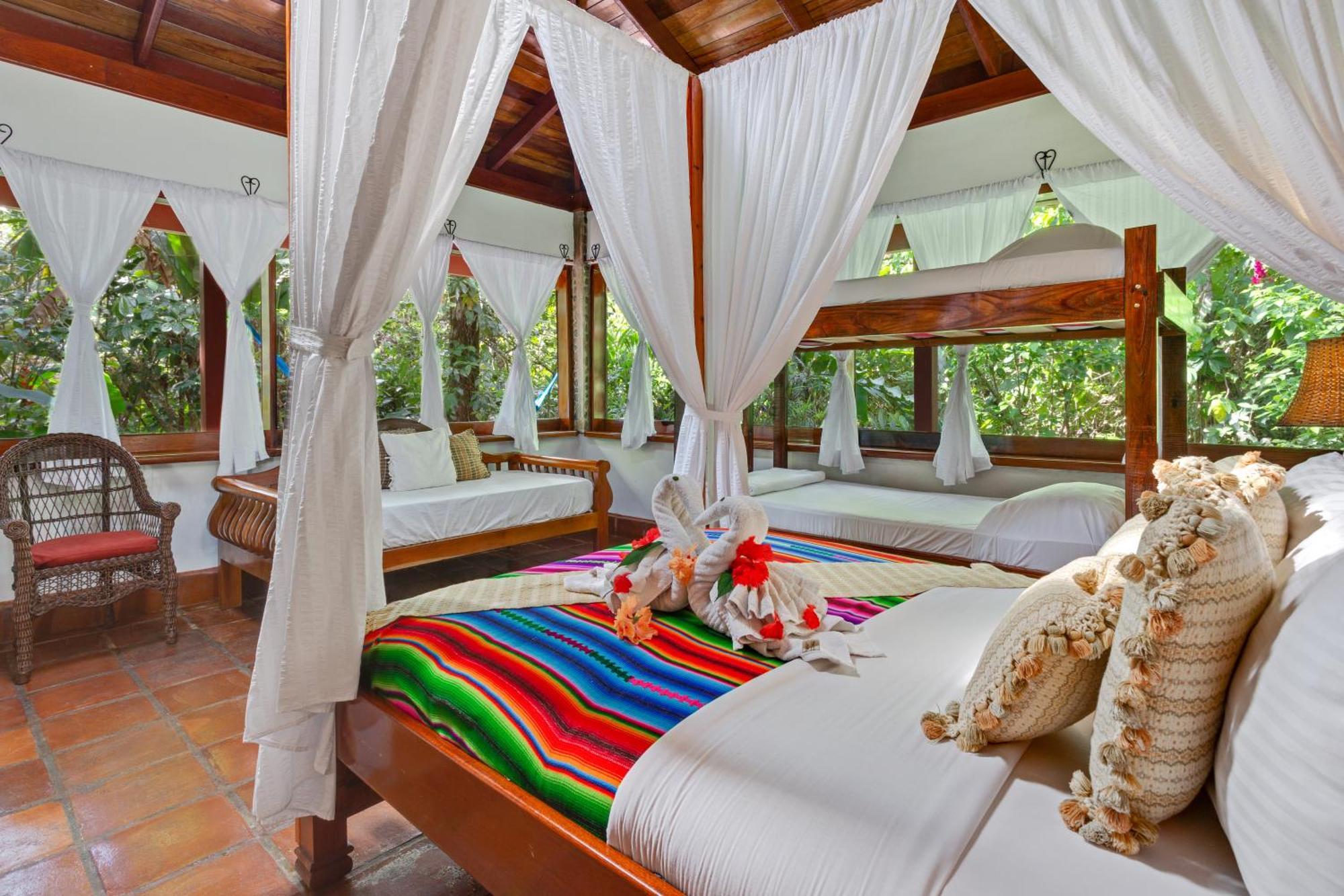 Ian Anderson Caves Branch Jungle Lodge Бельмопан Экстерьер фото